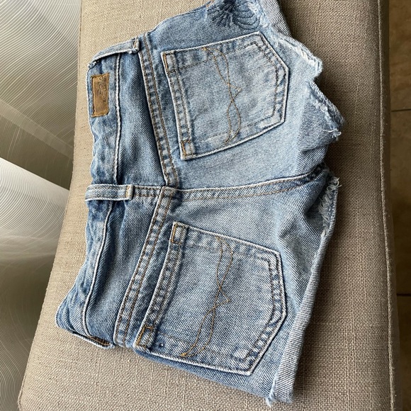 Ralph Lauren Blue Denim Shorts w/Embroidery - Picture 2 of 3